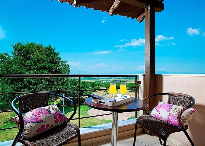 Orfeas Land 3* Kormísta