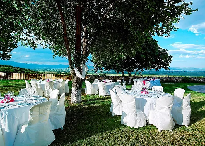 Orfeas Land Hotel 3*